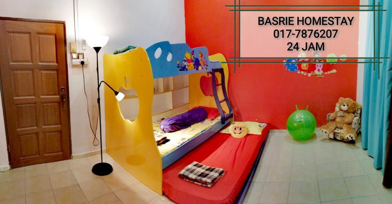 Basrie Villa "Mslim Only" - Mini Cinema , Private Pool , Wi-Fi , Netflix Муар Экстерьер фото