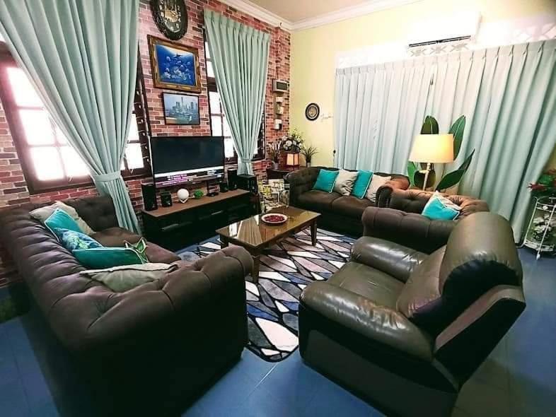 Basrie Villa "Mslim Only" - Mini Cinema , Private Pool , Wi-Fi , Netflix Муар Экстерьер фото