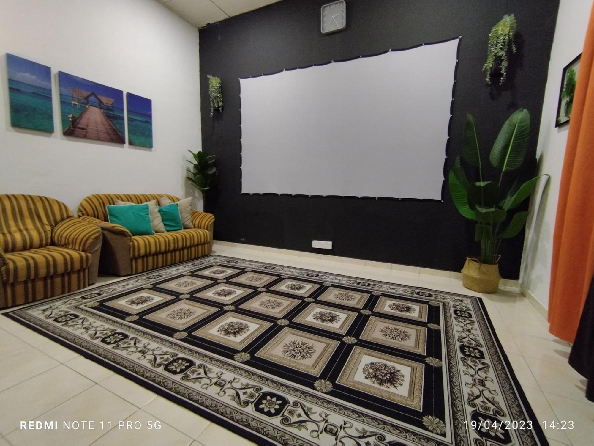 Basrie Villa "Mslim Only" - Mini Cinema , Private Pool , Wi-Fi , Netflix Муар Экстерьер фото
